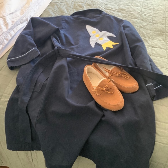 Lands' End Pajamas Kids Lands End Robe And Slippers Poshmark